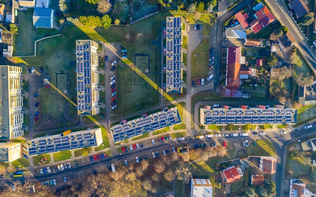 Cos’è una Comunità Energetica Rinnovabile? Scopri i vantaggi per famiglie e imprese